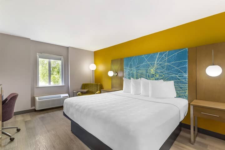 Room 21 of 47